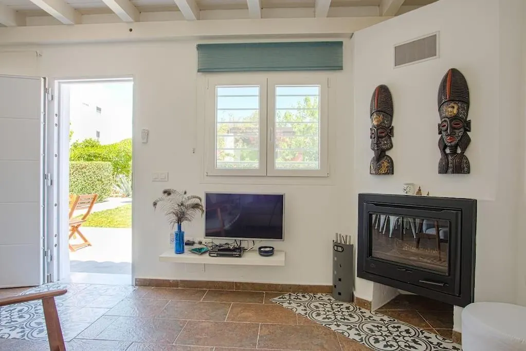 Casara Cuatro - Charming Warm Loft Close To The Beach Zahora